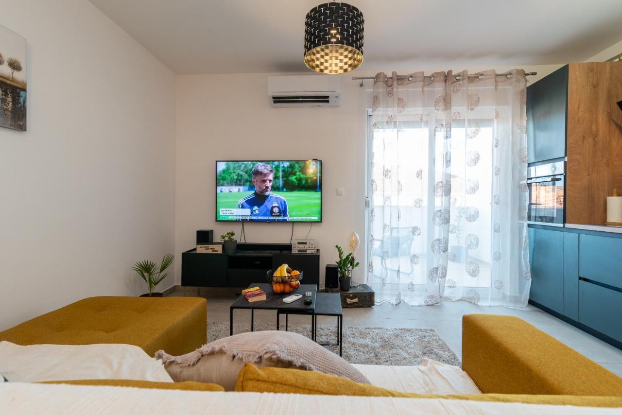 Kamarin Apartment トロギール エクステリア 写真